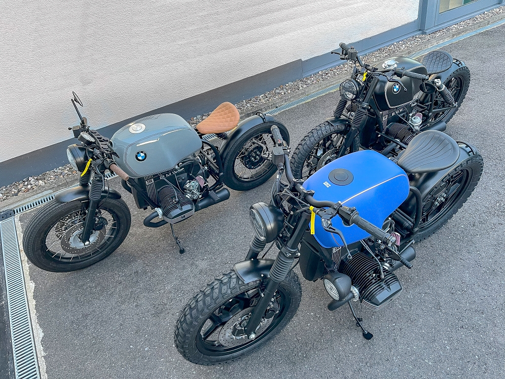 BMW SE Scrambler in Action