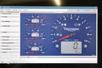 Triumph 3-Zylinder mit Tune ECU (Windows) zylinderselektives Mapping