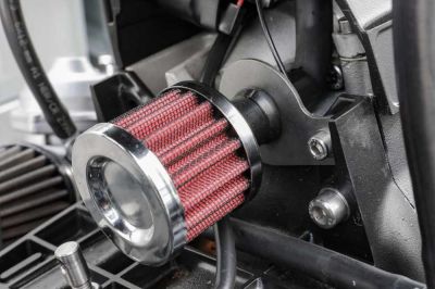UPGRADE Einzelsportluftfilter inklusive Motorgehäuse-Entlüftungsfilter-Kit