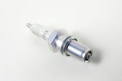 BMW K75 K100 Spark plug NGK D7EA