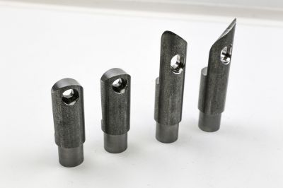 Milled rear frame mounts for Twinshock models 4-part