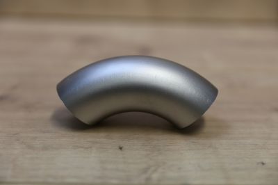 Edelstahl Rohrbogen 40x1,5mm 90° r=60mm