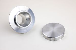 SE Tankdeckel zum Schrauben CNC gefräst für BMW 2-Ventil Modelle