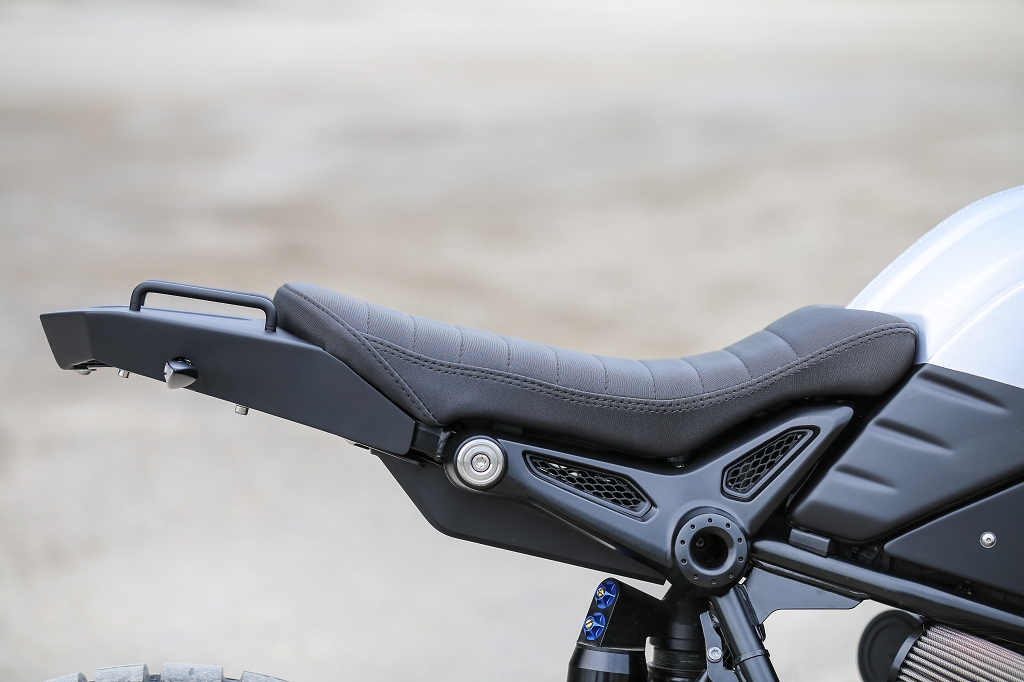 Bmw single seat bike hotsell