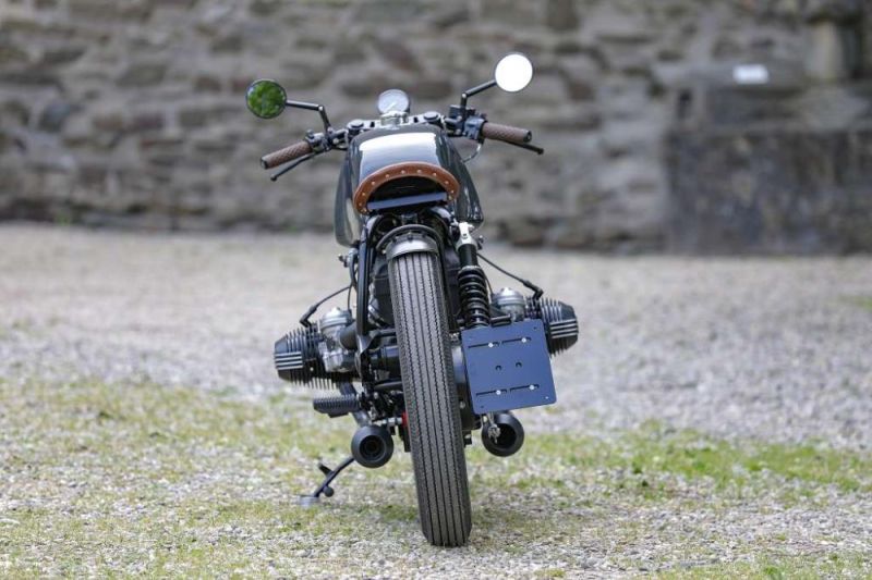 BMW Bobber SE Concept Bike Racer classic gray