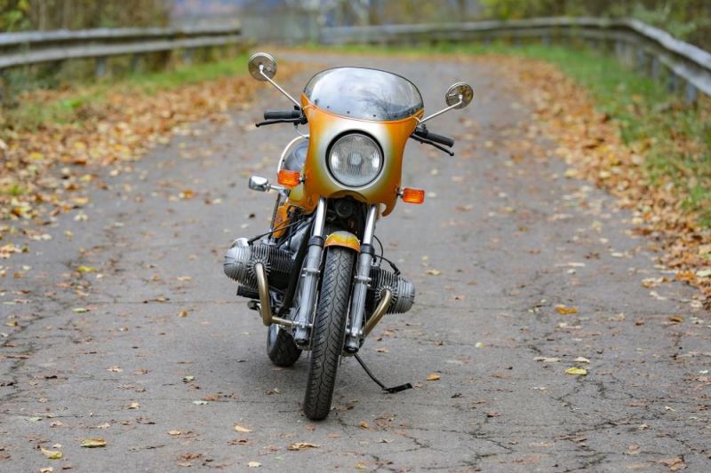 BMW R90 S motorcycle complete restoration