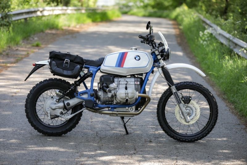 SE ENDURO CONCEPT BIKE ANGL