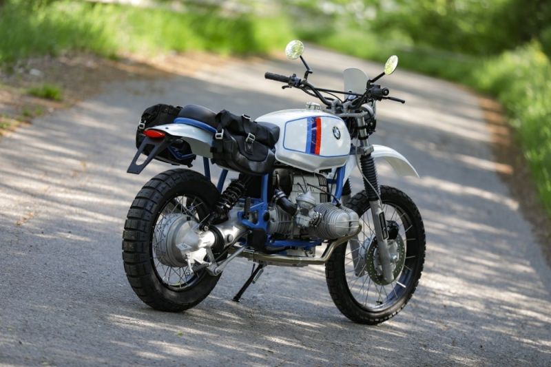 SE ENDURO CONCEPT BIKE ANGL
