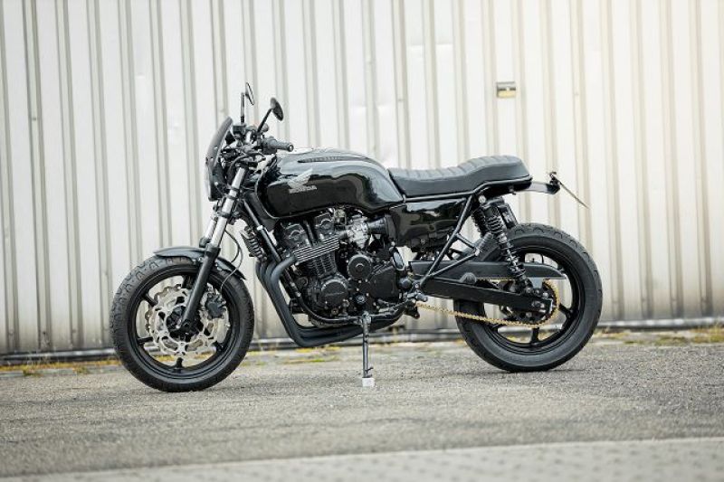 Honda CB 750 Seven Fifty