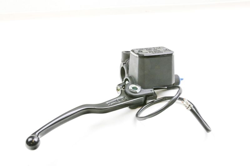 SE brake cylinder complete with reservoir and lever