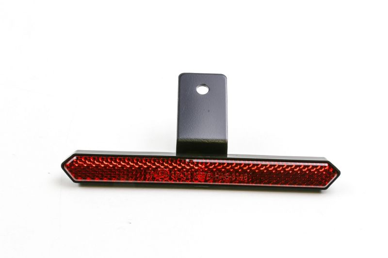 Reflector universal to screw with holder