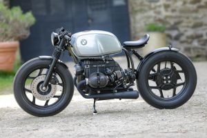 BMW Bobber SE Concept Bike Racer classic gray