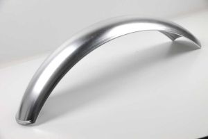 Aluminium Heckfender Länge über Rücken 700mm, Breite 130 mm